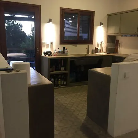 Vacation Villa, Family Friendly & Snooker بيت للعطل *