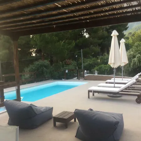 Vacation Villa, Family Friendly & Snooker Nerotriviá