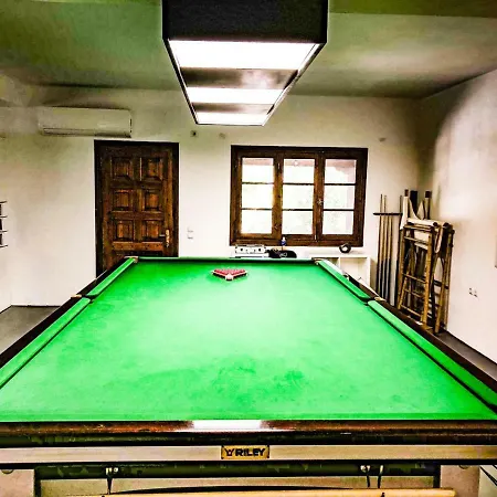 بيت للعطل Vacation Villa, Family Friendly & Snooker Nerotriviá
