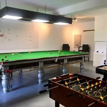 بيت للعطل Vacation Villa, Family Friendly & Snooker *
